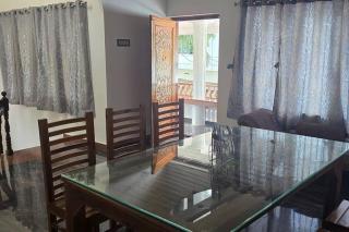 Entire 4 Bedroom Villa in Kannur - - 8