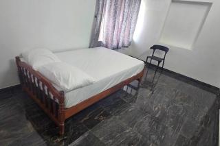 Entire 4 Bedroom Villa in Kannur - - 7