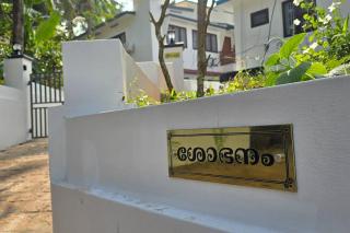 Entire 4 Bedroom Villa in Kannur - - 5