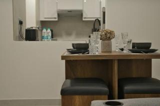 Elegant 1BHK Getaway with Stunning Sea Views - RAK - Ras al Khaimah - 4