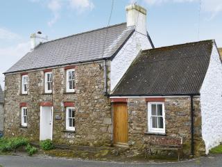 Trem-Y-Don Cottage - Trevine - 9