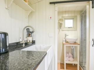 Hay And Hedgerow Glamping - - 4