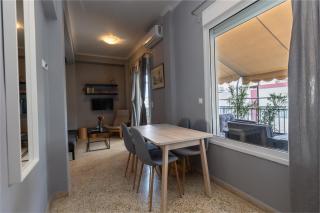 Jacuzzi Patio & Acropolis view 2-BD Retreat - 3