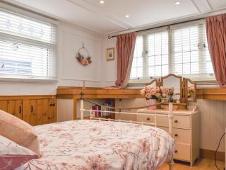 House Boat - Saint Osyth - 1
