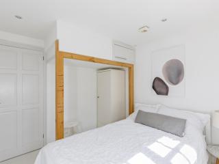 The Courtyard - Pulborough - 4