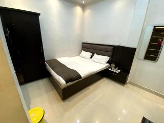 Butterflyi guest house - near Kashi Vishwanath temple - Booking will be confirmed after advance only - Varanasi - 9