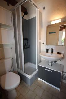 Maison T2 cabine 4 couchages, terrasse cloturée, résidence Sun village avec piscine commune, 300m de la plage à PORTIRAGNES PLAGE LRSUNR6 - Portiragnes - 3