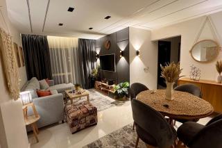 Apartment in Degla Palms October Gardens - 6th Of October - 9