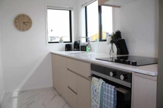 Brand New CBD Studio - Christchurch - 6