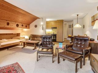 Apartment Eiger Residence Apt-A-425 by Interhome - Wengen - 2
