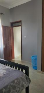 City Oasis with free wifi and parking - Namugongo - 3