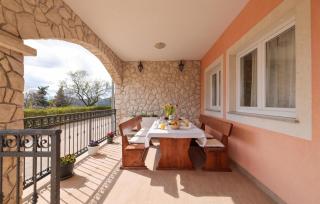 4 Bedroom Stunning Home In Stankovci - Stankovci - 8