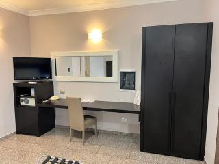 EH Suites Rome Airport Euro House Hotels - Fiumicino - 6