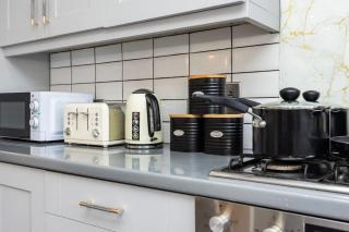 Contractors , Leisure Stays, Sleeps 12 with Pool Table , Air Hockey, PS4 & Games Room - 5
