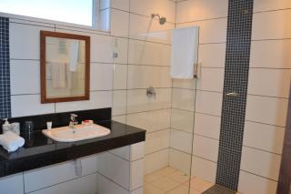 Cowrie Shell Beach Apartments Official - Bamburi - 2