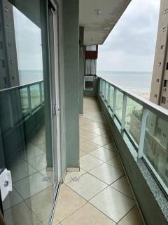 Apartamento com vista para o mar com garagem pequena - Balneário Camboriú - 0