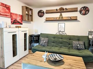 Apartment Garden Suite by Interhome - Karl - 8