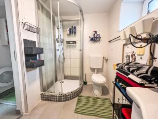 Apartment Garden Suite by Interhome - Karl - 5