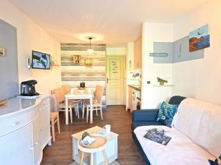 Apartment L'Esquinade J3 029 by Interhome - Saint-Raphaël - 1