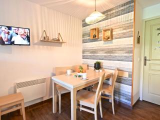 Apartment L'Esquinade J3 029 by Interhome - 3