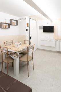 Sweet Apartment - 8
