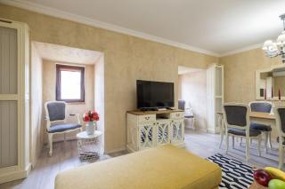 The EGO house at Vitoshka Street - Sofia - 2