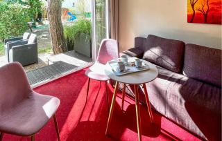Gorgeous Apartment In Pobierowo - Pobierowo - 1