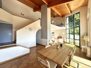 Villa Lougabie pour 8 personnes, vue mer et piscine sur le Domaine de Valcros à La Londe-Les Maures - La Londe-les-Maures - 1