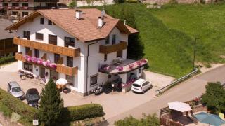 Hotel Garni Ruscel - 9
