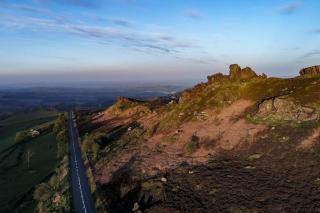 School House, cosy cottage for 12 with hot tub in the Peak District - Leek - 8