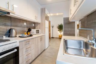 Michael's Seaside Homely Apartment In Varkiza - Varkiza - 4