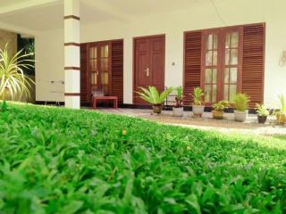 Villa 51 Down Stair Gives You To Calm & Relax - Narigama - 0