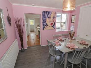 Cherry Blossom Cottage - 6