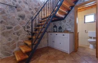 One-Bedroom Holiday Home In Konjevrate - 7