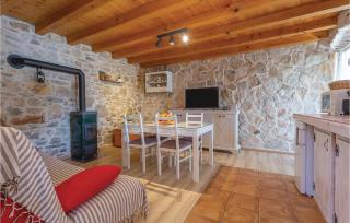 One-Bedroom Holiday Home In Konjevrate - 4