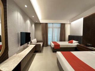 Foy's Lake Resort - 1