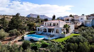 Villa Lumidana - - 0