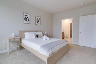 Apartment Near From Metro and Unwind Amenities - 1