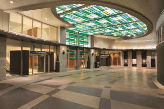 Coast Coal Harbour Vancouver Hotel by APA - 9