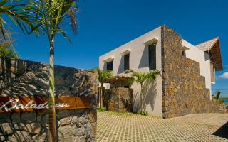 Beachfront villa BALADIROU ,3 bedroom in Calodyne, private pool - Calodyne - 5