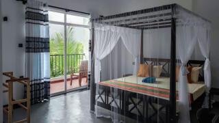 Villa 51 First floor Rooms Your own room plus access to shared spaces - Hikkaduwa - 0