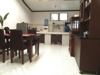 Fully-furnished with Wi-Fi at Davao de Oro - Nabunturan - 4