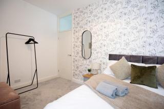 ANCHORAGE APARTMENT 3 - Close to the centre and the beach, located in Llandudno, North Wales - 7