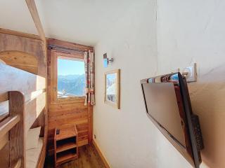 Appartement 8 pers, 4 ch, cheminée, parking, Montvalezan - FR-1-275-223 - 1