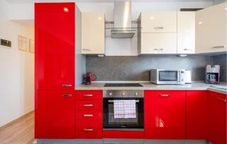 Nice Apartment In Vodice With Wifi - 4