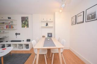 Modern 1BD Basement Flat Near Victoria Park London - Londen - 9