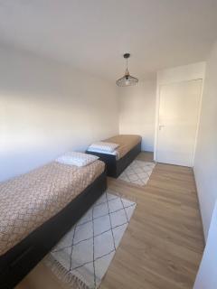 Spacieux et confortable - centre ville de BRIANCON - SERRE-CHEVALIER - Garage et Wifi - Briançon - 6