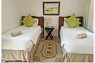 Genius Guesthouse & Tours - Maseru - 0