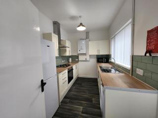 City Stay - 2 bathrooms, Smart Tv's - Swansea - 5