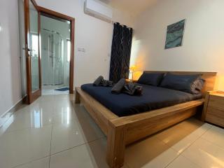 Spacious Side Seaview Sliema Apartment - 7